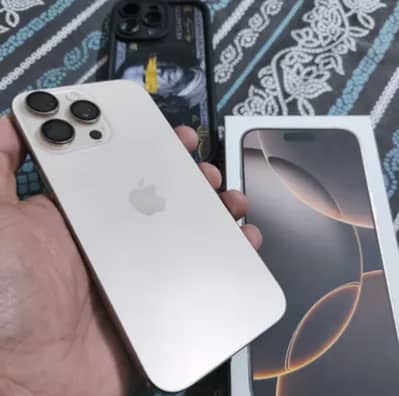 Apple iPhone 16 Pro Max