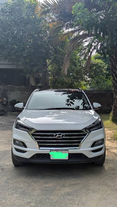 Tucson 2023 First owner Total genuine rating 9.5