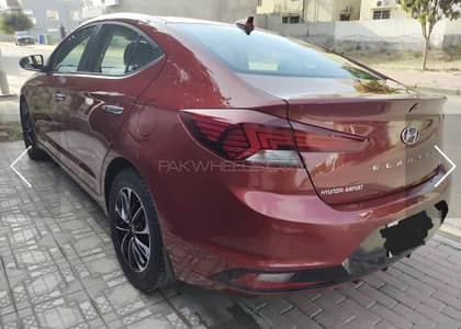Hyundai Elantra GLS 2021