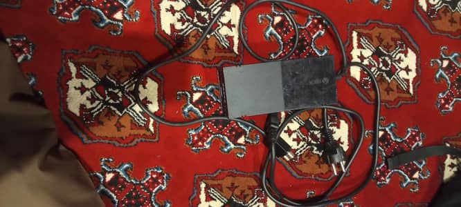 Xbox one 1 TB jailbreak new with box 2 wired controller seal pack