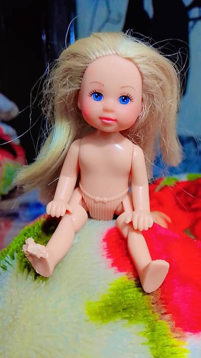 for sale dolls jis ko chahiay Rabta kr ly