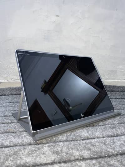 HP ELITE X2 G4 i5 8th Gen 16gb 256gb SSD