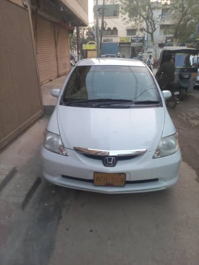 City 2004 full original Own engine