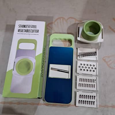 5 in 1 vegetable Cutter.