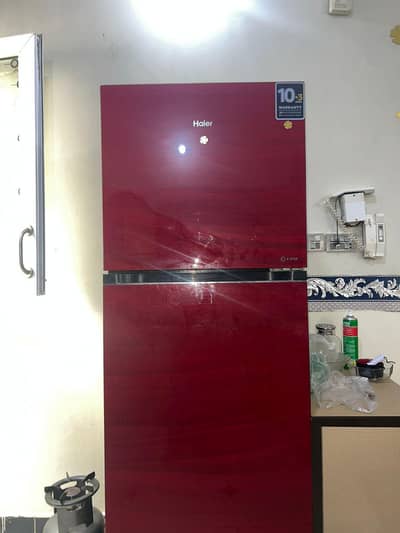 Top-mount double door fridge