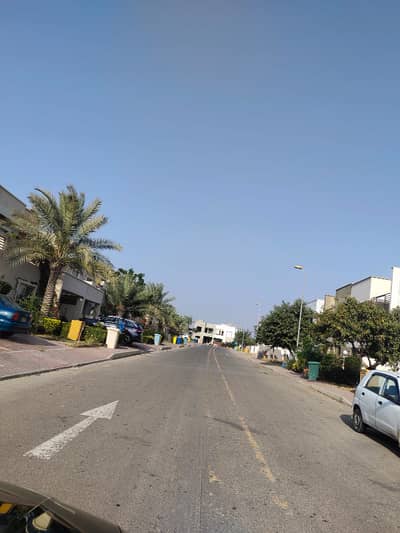 Golf precinct 20 1000 sqyd residential plot available for sale in Bahria Town Karachi