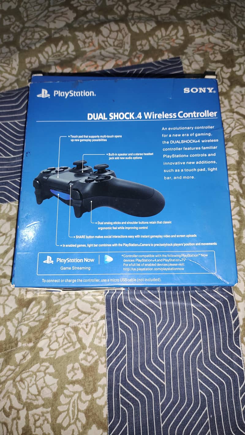 PS4 CONTROLLER 1
