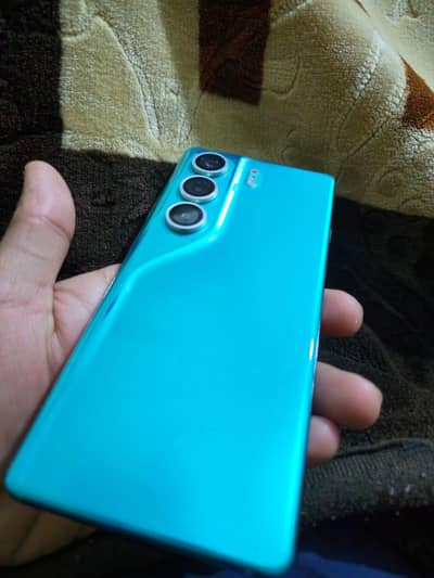 tecno camon 40