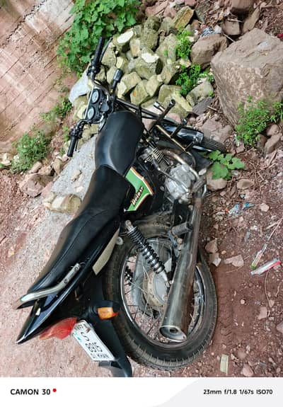 deluxe 125cc urgent sale
