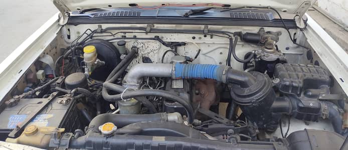 Nissan Double Cabin Diesel engine