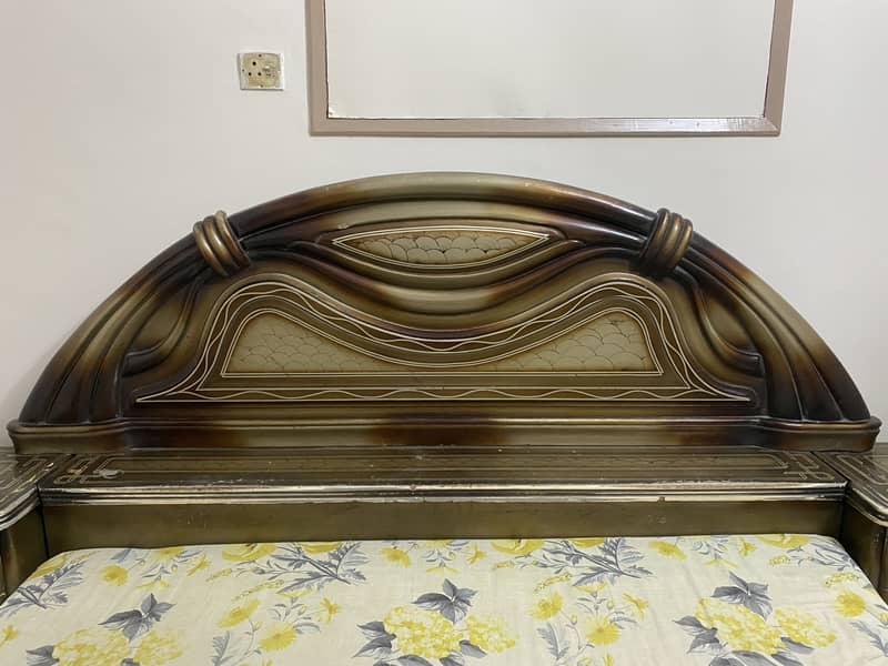 Deco Bed set & Dessing Table 2