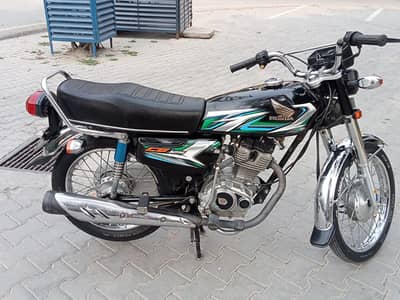 Honda CG 125 Urgent For Sale | Need Money | Total Genuine | 13K Used