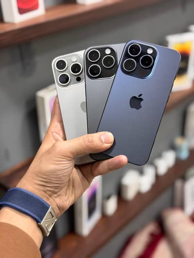 IPhone 15 pro 256 gb pta approved 97% health