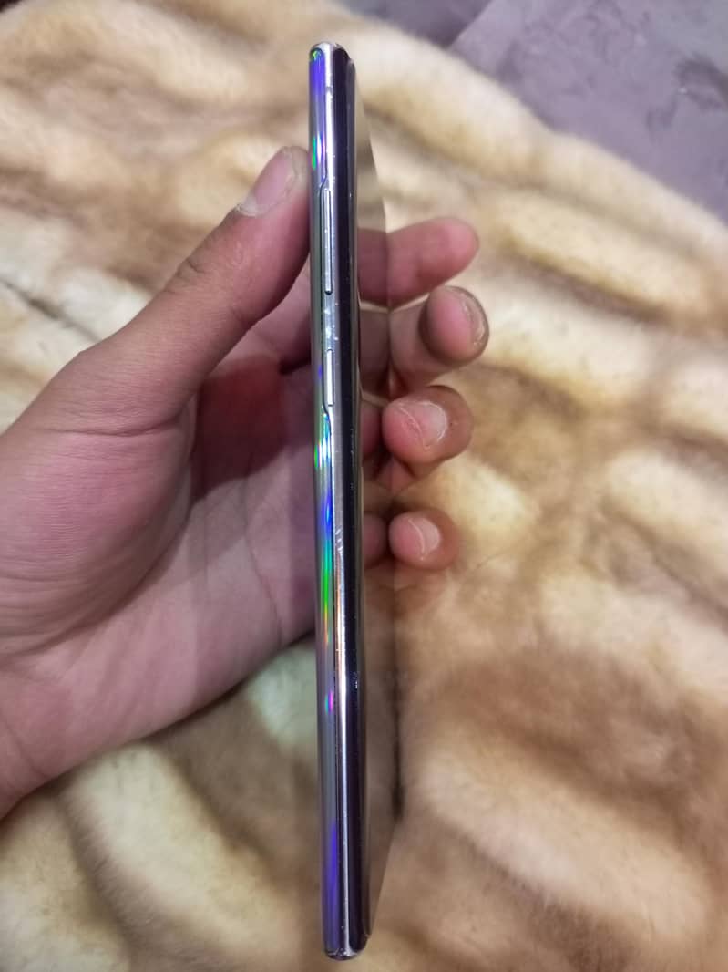 Samsung Note 10 plus 2