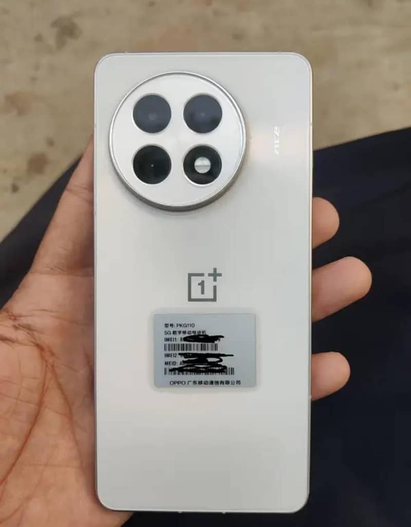 OnePlus Ace 5 0