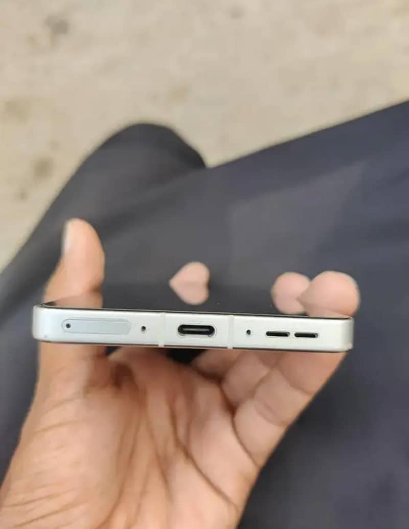 OnePlus Ace 5 1