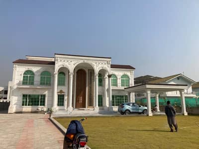 5 Kanal Farmhouse – Multinational / Corporate Lease – Gulberg Greens