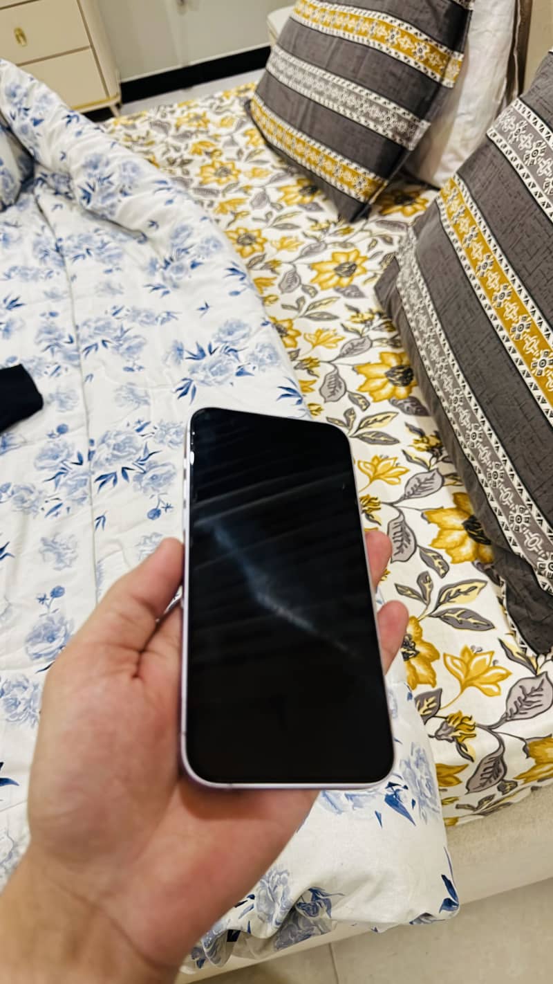 IPHONE 14Plus WITH BOX 6