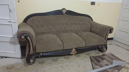 Taj Sofa