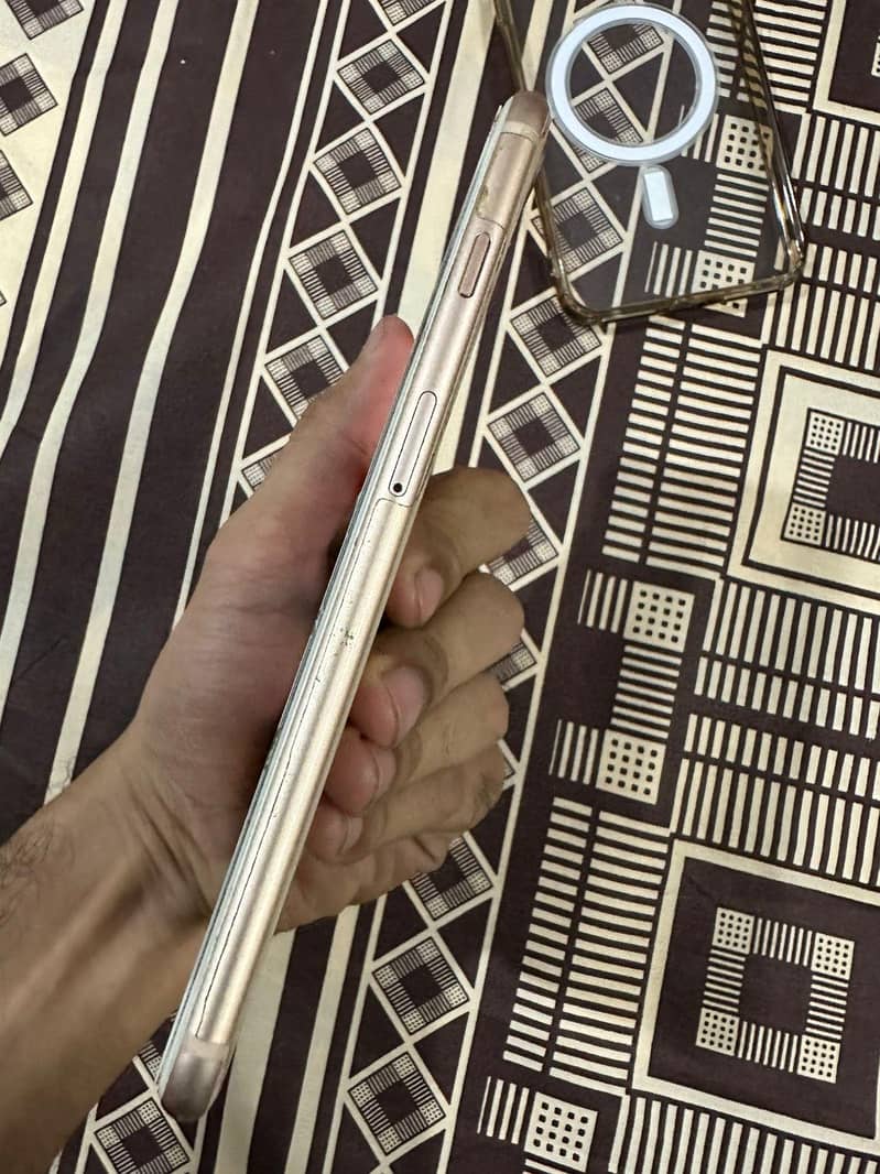 iPhone 8 plus approved 1