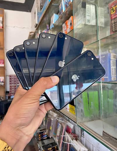 iPhone SE 2020 PTA Approved 128GB Limited Stock
