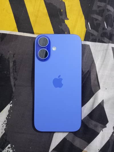 iphone 16 blue jv 128 all OK box wire 10/10 condion