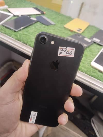 iphone 7 128 gb total jeniun original b. h =81