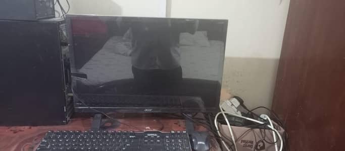 Dell optiplex 990 and acer moniter 22inc