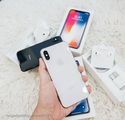 iPhone X with full box for sale me