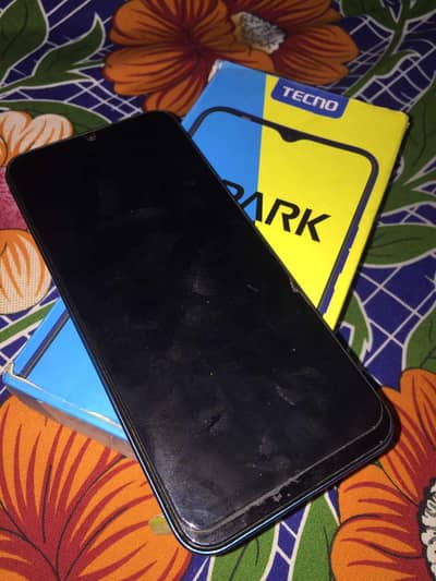 Tecno spark 6 go