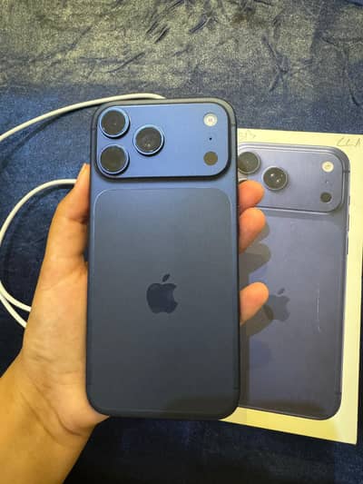 Iphone 17 Pro Max Factory Unlock Blue Color just Box Open