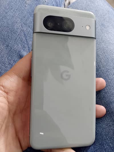 google 8 Deul sim officail PTA  10/10