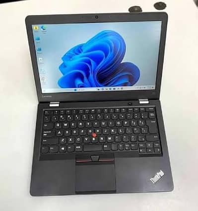 Lenovo Thinkpad 13 i5 7th gen 256gb nvme 8gb ddr4