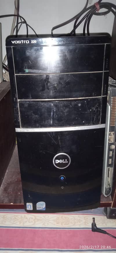 Dell Vostro 220 Computer For Sale with Dell LCD