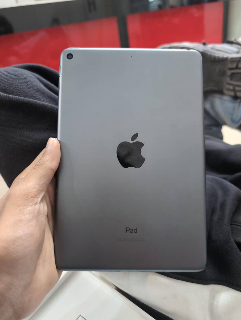IPAD Mini 5 1