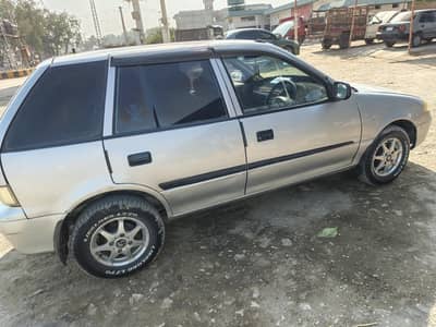 Cultus VCR 2009 Model in Silver Color