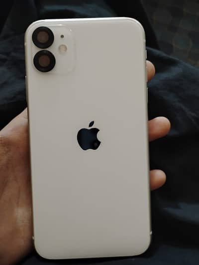 IPhone 11  - 88 health - 4 months Sim working - Exchange Possible!