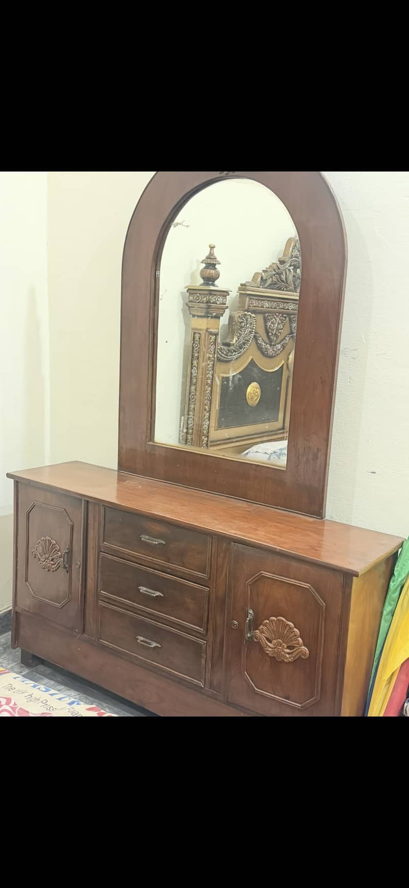 Dressing table 2