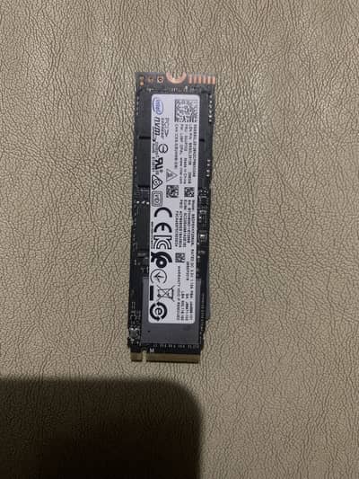 Intel 256GB NVMe M. 2 SSD (760p Series) - High Speed (3200MB/s)