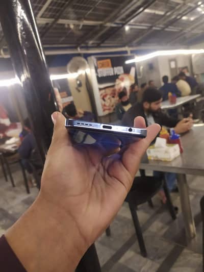 All oky 10by10 box with charge