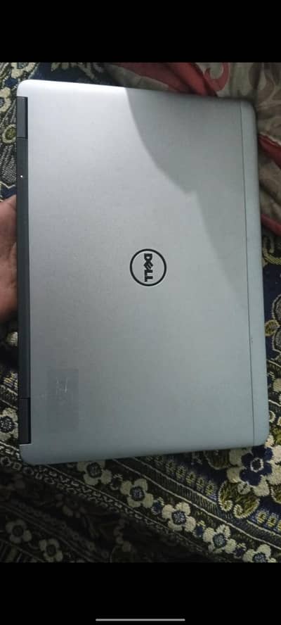 Dell latitude E7240