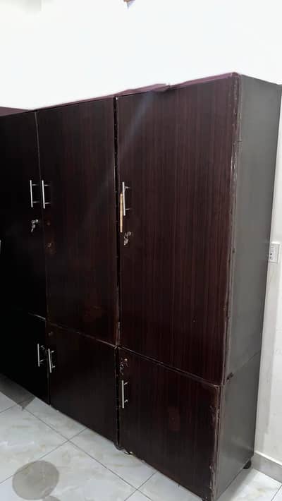 Three door big coupord Double