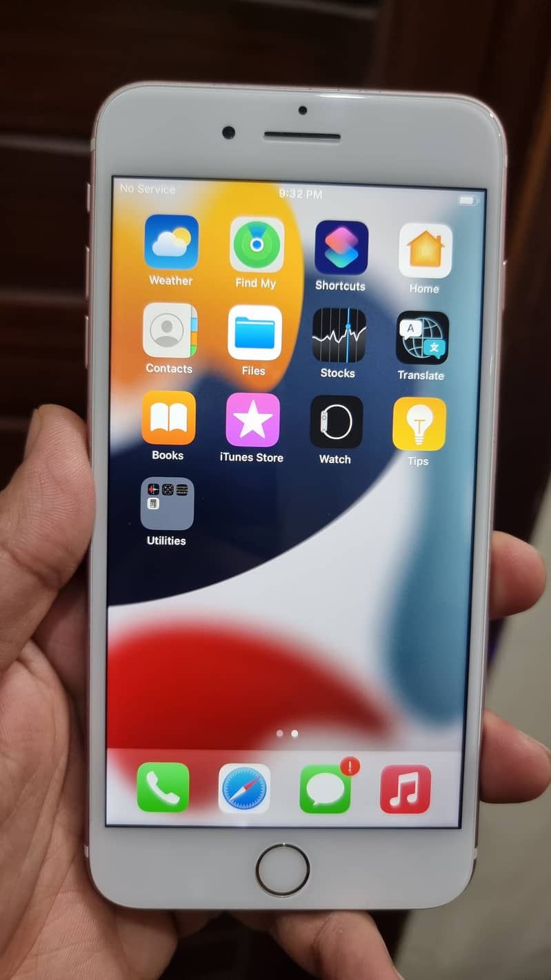 Apple iPhone 7 Plus 0