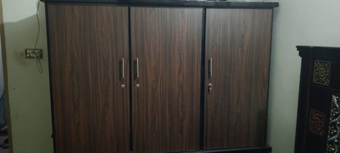 3 Doors wardrobe Almari