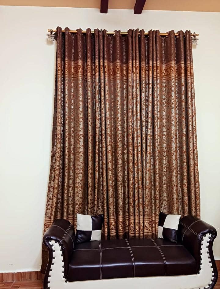 Curtains 0