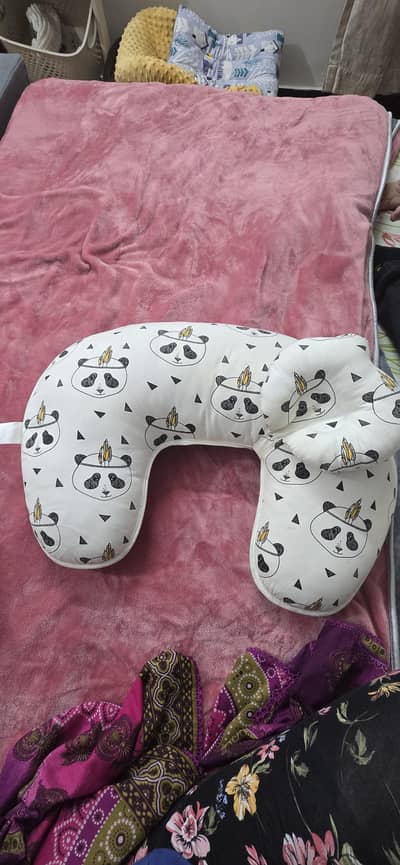nursing pillow