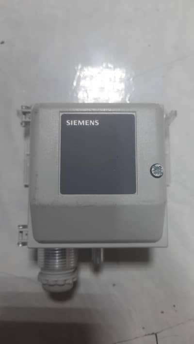 Differential pressure switch QBM2030-5