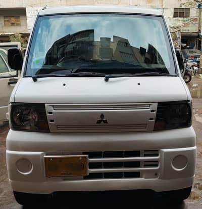 Mitsubishi minicab full original own excellent engine