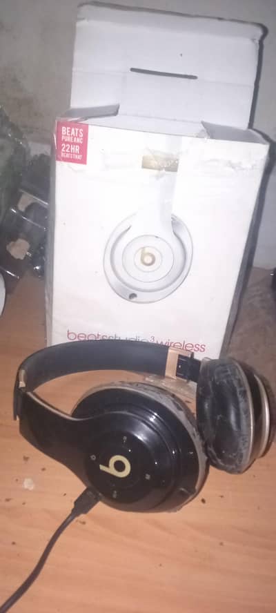Beats Bluetooth Wireless Studio 3 Headphone