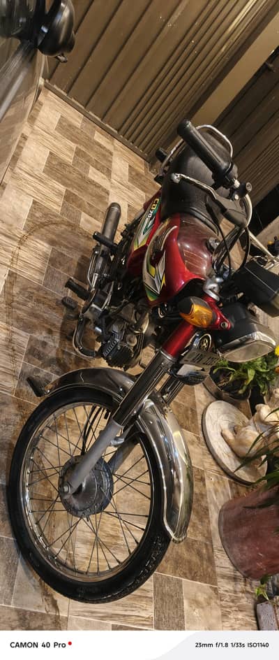 cd 70 one hand used good condition